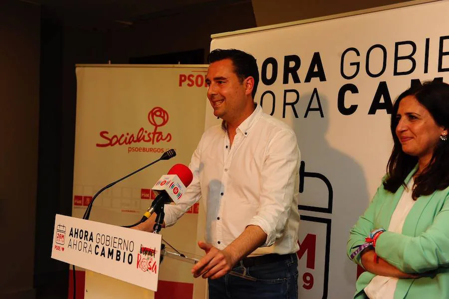 Fotos: Así celebró el PSOE de Burgos su victoria el las elecciones municipales