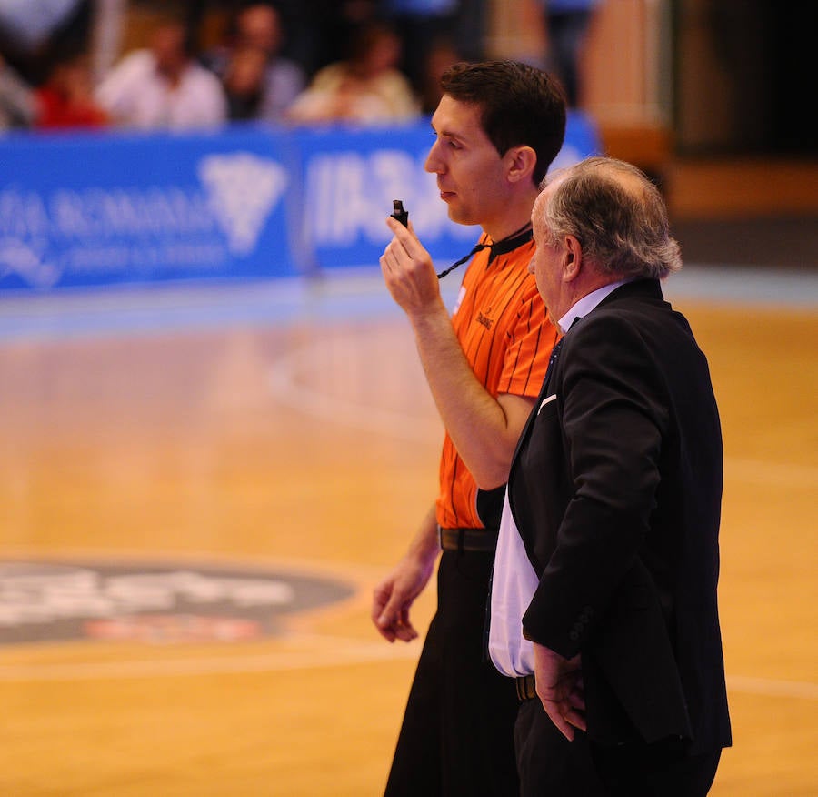 Fotos: El San Pablo Burgos despide la temporada con una victoria histórica en Lugo