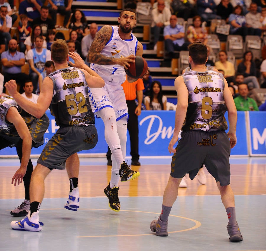 Fotos: El San Pablo Burgos despide la temporada con una victoria histórica en Lugo