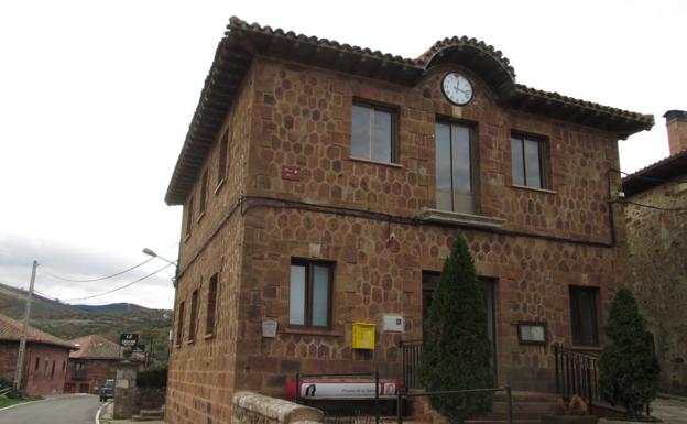 Ayuntamiento de Pineda de la Sierra. 