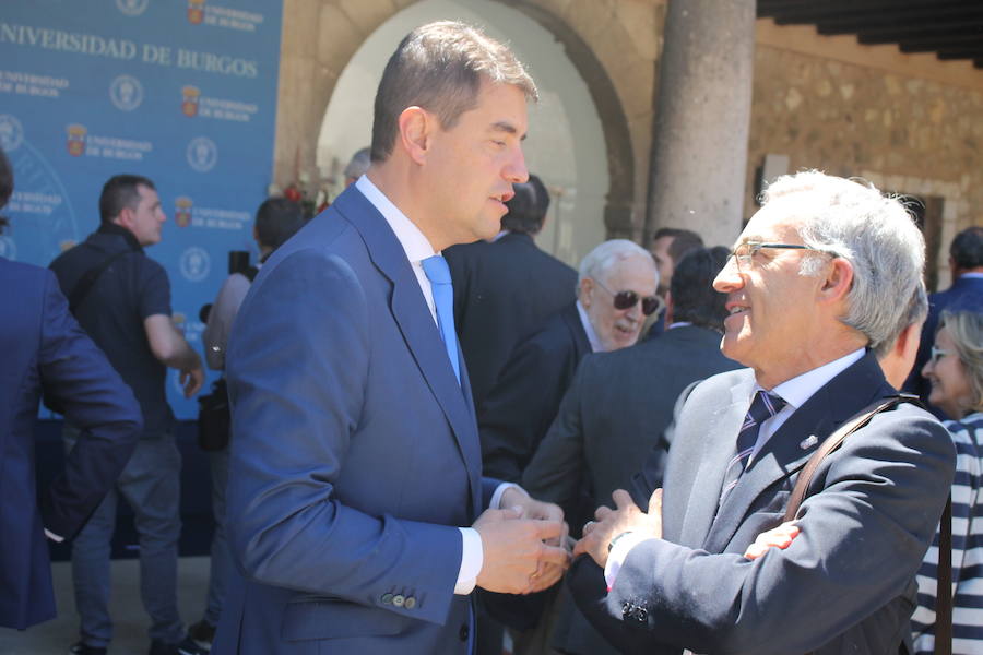 La Universidad de Burgos ha celebrado sus 25 años con la investidura de Juan José Laborda como doctor Honoris Causa