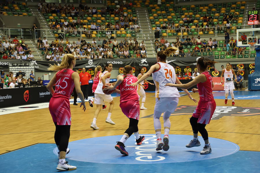 Fotos: Las mejores imágenes del partido de baloncesto entre España y Letonia