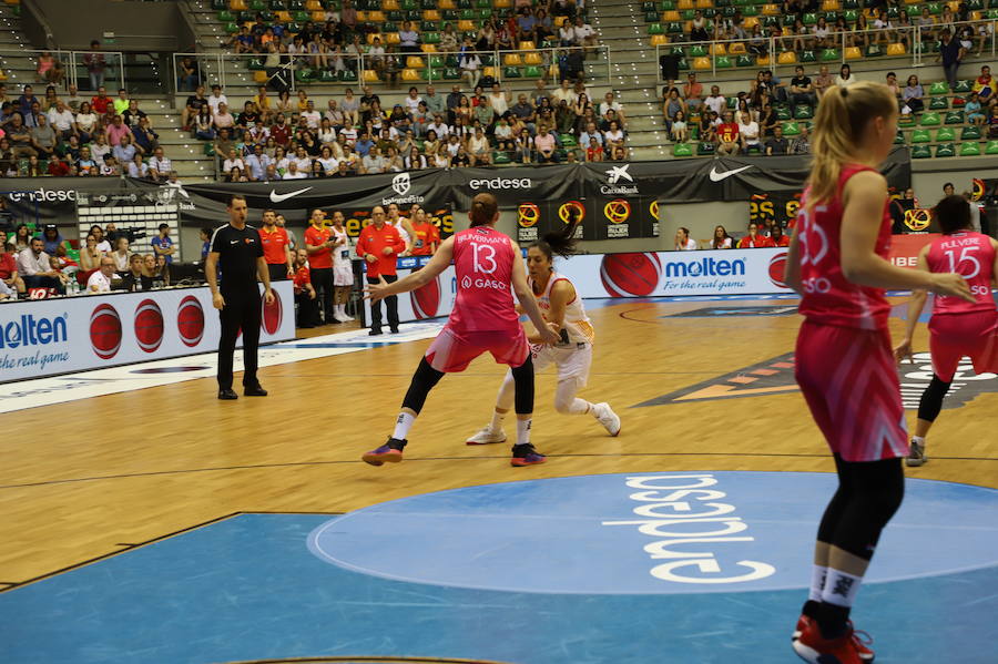 Fotos: Las mejores imágenes del partido de baloncesto entre España y Letonia