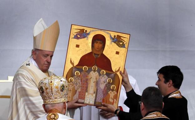 El papa Francisco, durante su visita a Rumanía. 