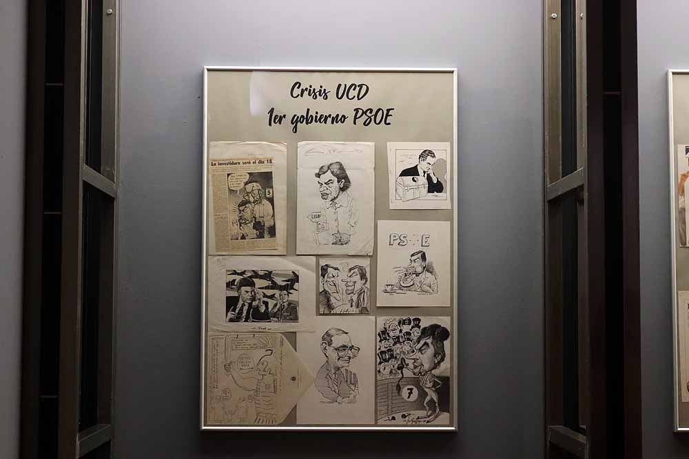 Imágenes de la exposición sobre humor gráfico organizada por el Instituto Castellano y leonés de la Lengua, en colaboración con el Museo Adolfo Suárez y la Transición. 