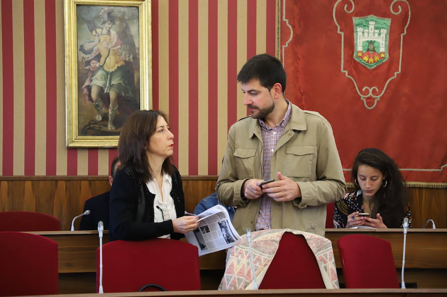 Los corporativos del Ayuntamiento de Burgos se han despedido en sesión plenaria, antes de que tomen posesión los nuevos concejales el 15 de junio