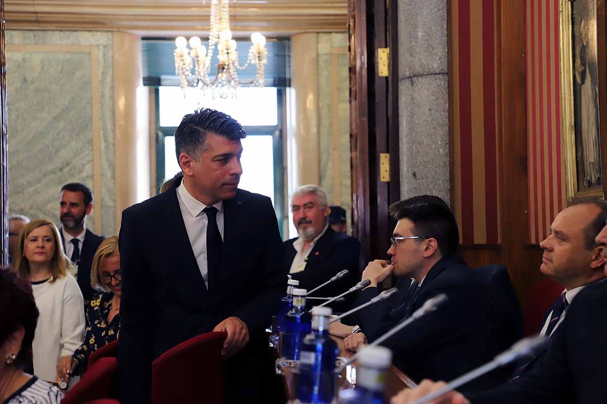 Fotos: Pleno de constitución del Ayuntamiento de Burgos en el que ha sido investido como alcalde Daniel de la Rosa (PSOE)