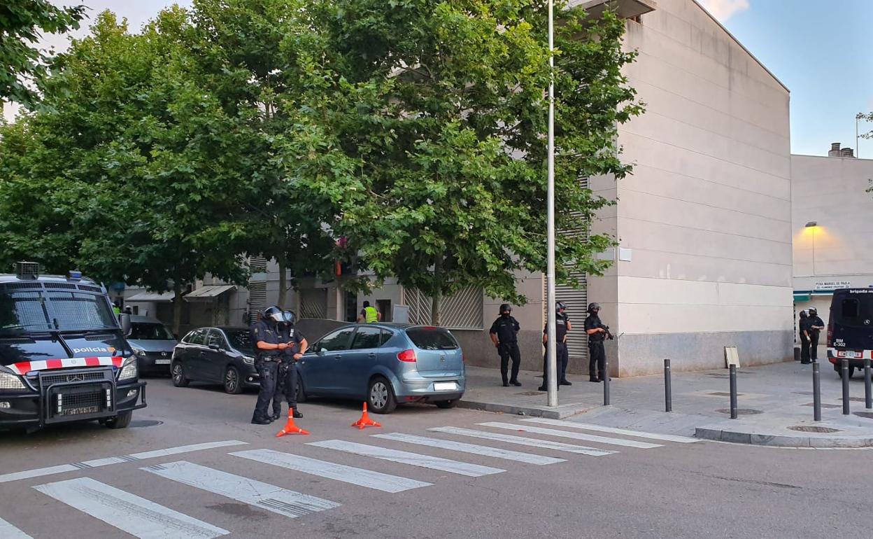 Operación de Mossos, Policía y Guardia Civil contra el narcotráfico en El Prat