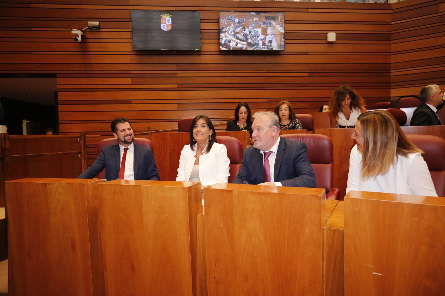 El procurador electo de Ciudadanos Luis Fuentes es proclamado presidente de la institución regiona en su décima legislatura