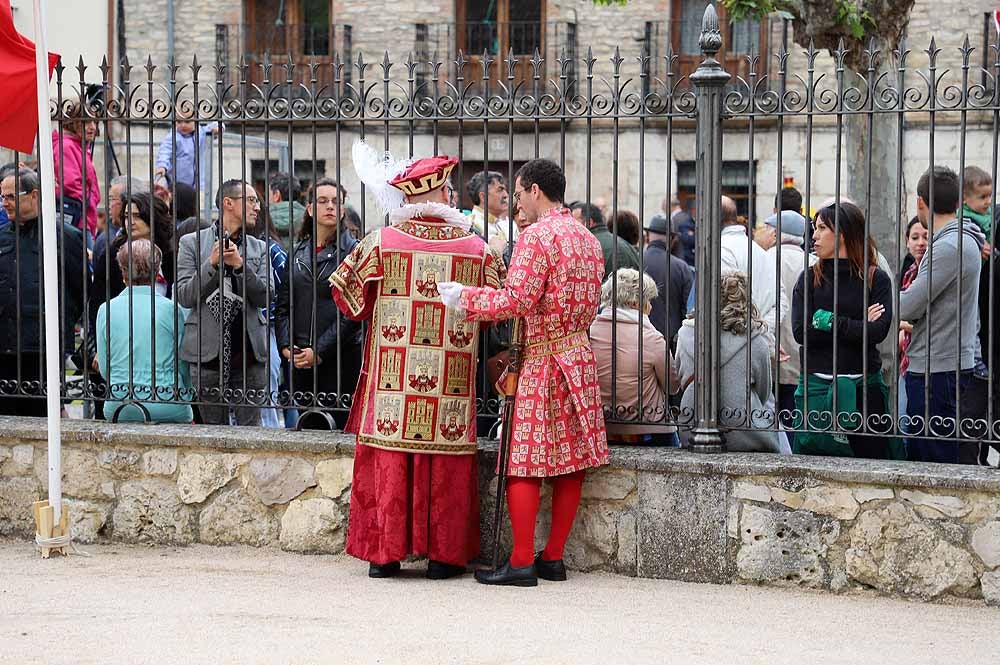 El Monasterio Real de las Huelgas ha acogido, un año más, la celebración del Curpillos, con procesión por las calles del barrio con el pendón de las Navas de Tolosa