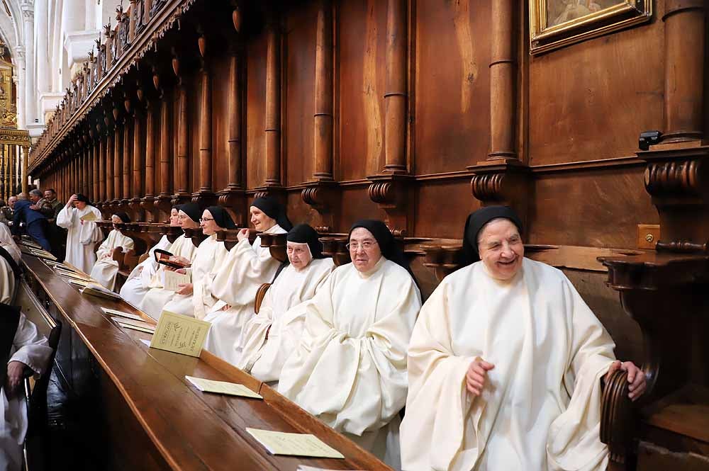 El Monasterio Real de las Huelgas ha acogido, un año más, la celebración del Curpillos, con procesión por las calles del barrio con el pendón de las Navas de Tolosa