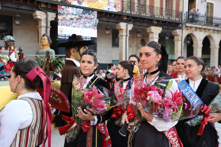 Burgos ha dado el pistoletazo de salida a las Fiestas de San Pedro y San Pablo 2019 de la mano de La M.O.D.A., encargada del pregón