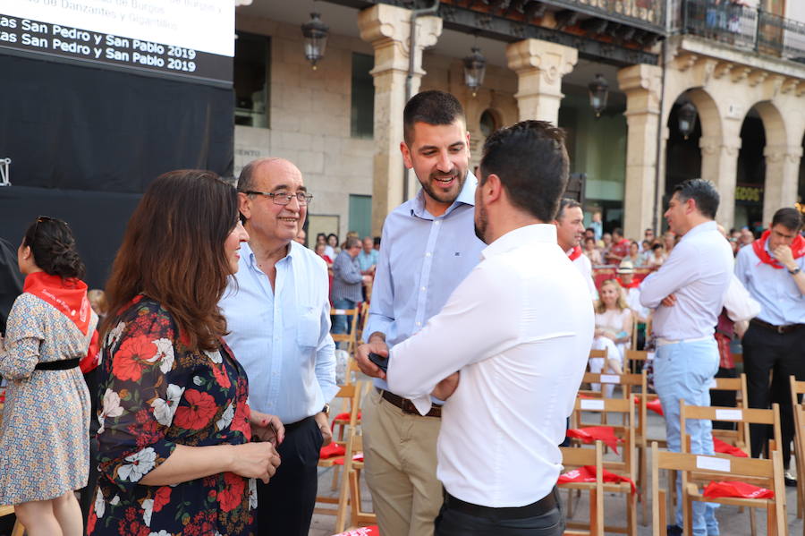 Burgos ha dado el pistoletazo de salida a las Fiestas de San Pedro y San Pablo 2019 de la mano de La M.O.D.A., encargada del pregón