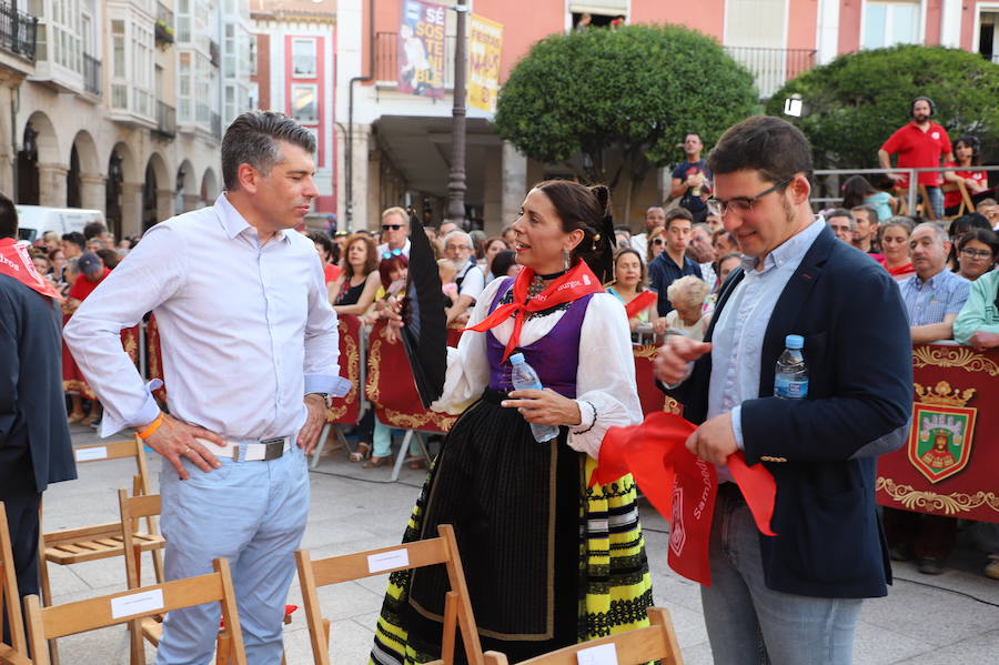 Burgos ha dado el pistoletazo de salida a las Fiestas de San Pedro y San Pablo 2019 de la mano de La M.O.D.A., encargada del pregón