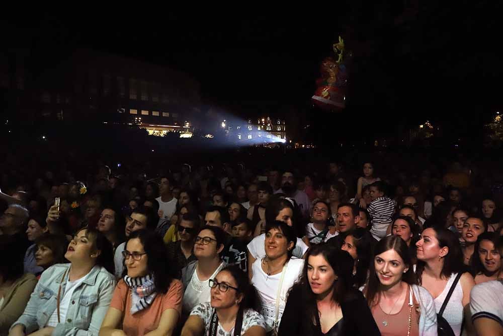 Fotos: Las mejores imágenes del concierto de Rozalen en los Sampedros de 2019