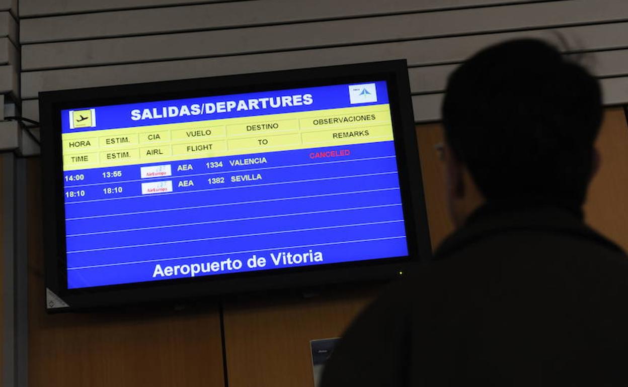 WiFi en aeropuertos, una trampa peligrosa para conectarse a internet