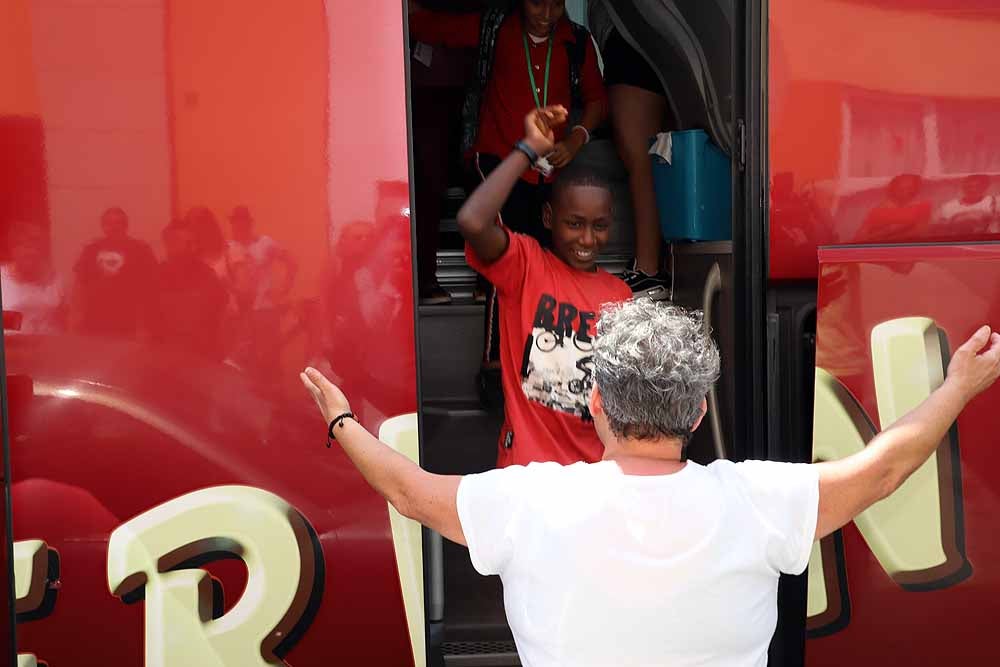 Fotos: Un total de 32 niños saharauis comienzan sus &#039;Vacaciones en Paz&#039; en Burgos