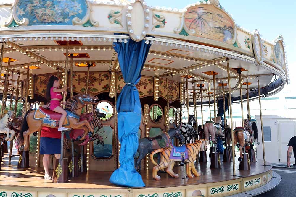 Fotos: Dosis de adrenalina y calor en las barracas de los Sampedros