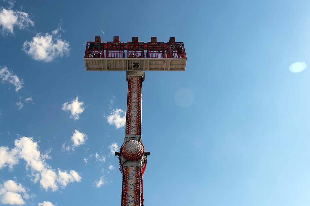 Fotos: Dosis de adrenalina y calor en las barracas de los Sampedros