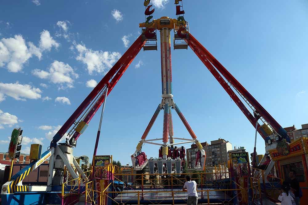 Fotos: Dosis de adrenalina y calor en las barracas de los Sampedros