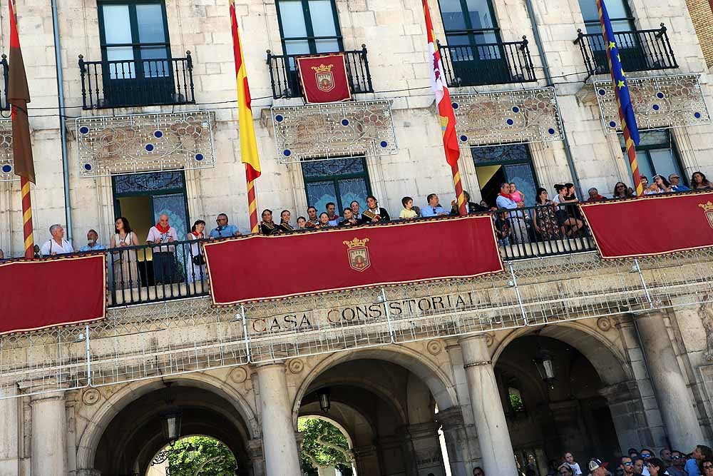 Imagen de la Plaza del Rey San Fernando desde la ubicación que este año ha tenido la banda. 