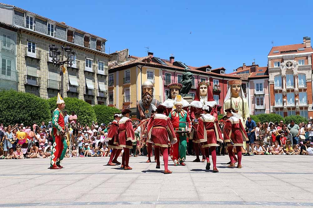 Imagen de la Plaza del Rey San Fernando desde la ubicación que este año ha tenido la banda. 