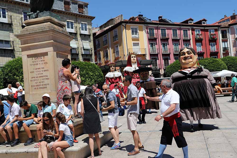 Imagen de la Plaza del Rey San Fernando desde la ubicación que este año ha tenido la banda. 