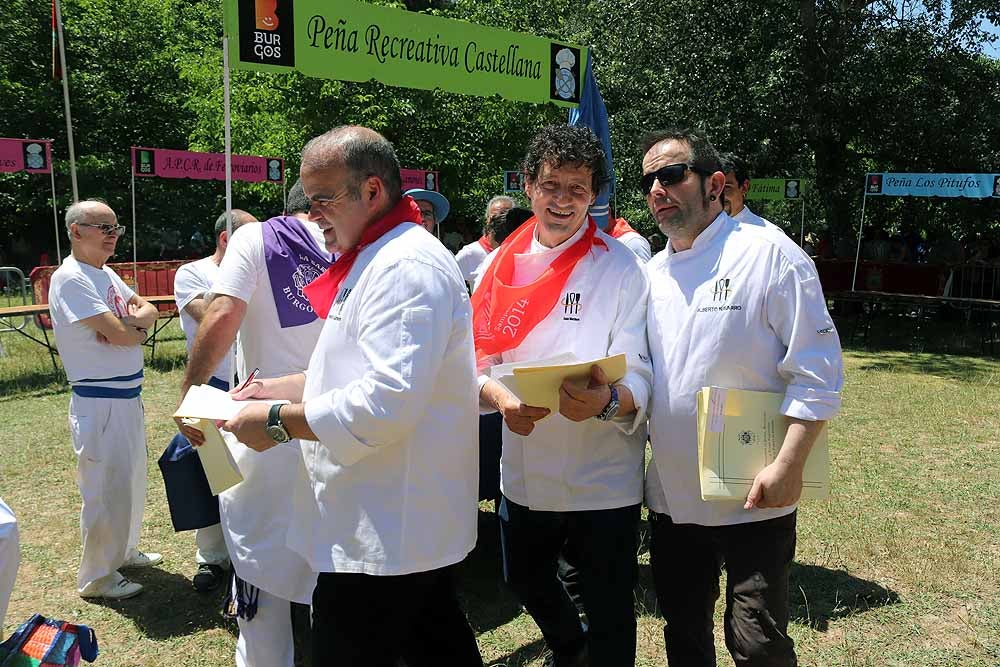 Fotos: Las peñas Los Cucos y Los Calores, las grandes triunfadoras del concurso del Buen Yantar