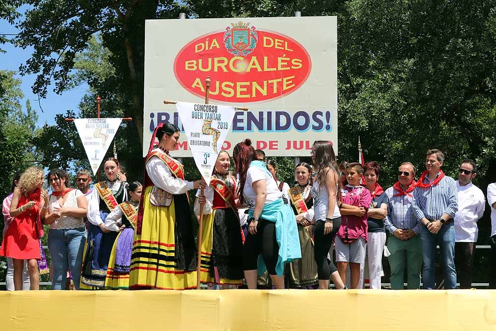 Fotos: Las peñas Los Cucos y Los Calores, las grandes triunfadoras del concurso del Buen Yantar