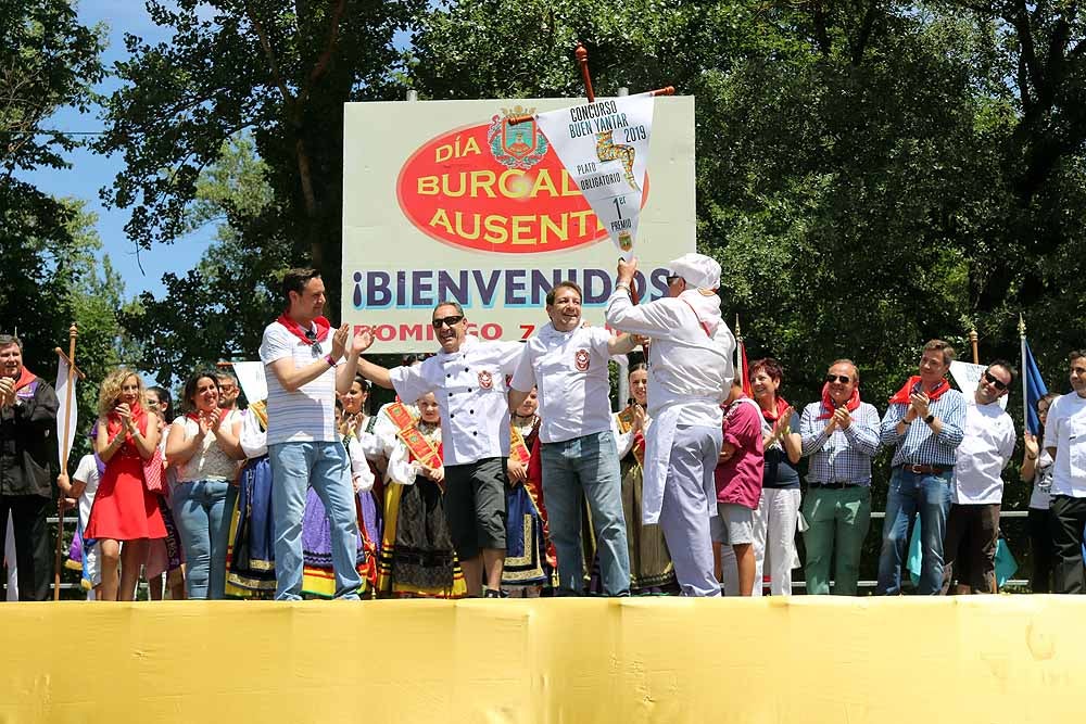 Fotos: Las peñas Los Cucos y Los Calores, las grandes triunfadoras del concurso del Buen Yantar