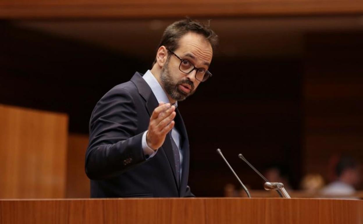 Jesús García-Conde de Vox, durante su intervención. 