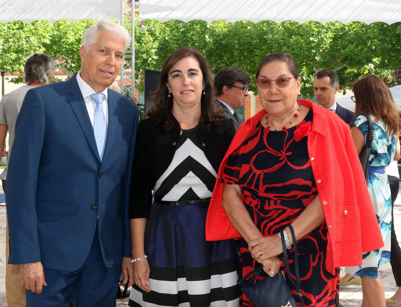 Familiares de Angel Ibañez. Mariano Ibáñez, pilar Hernando, y su mujer Estíbaliz San Mamés.