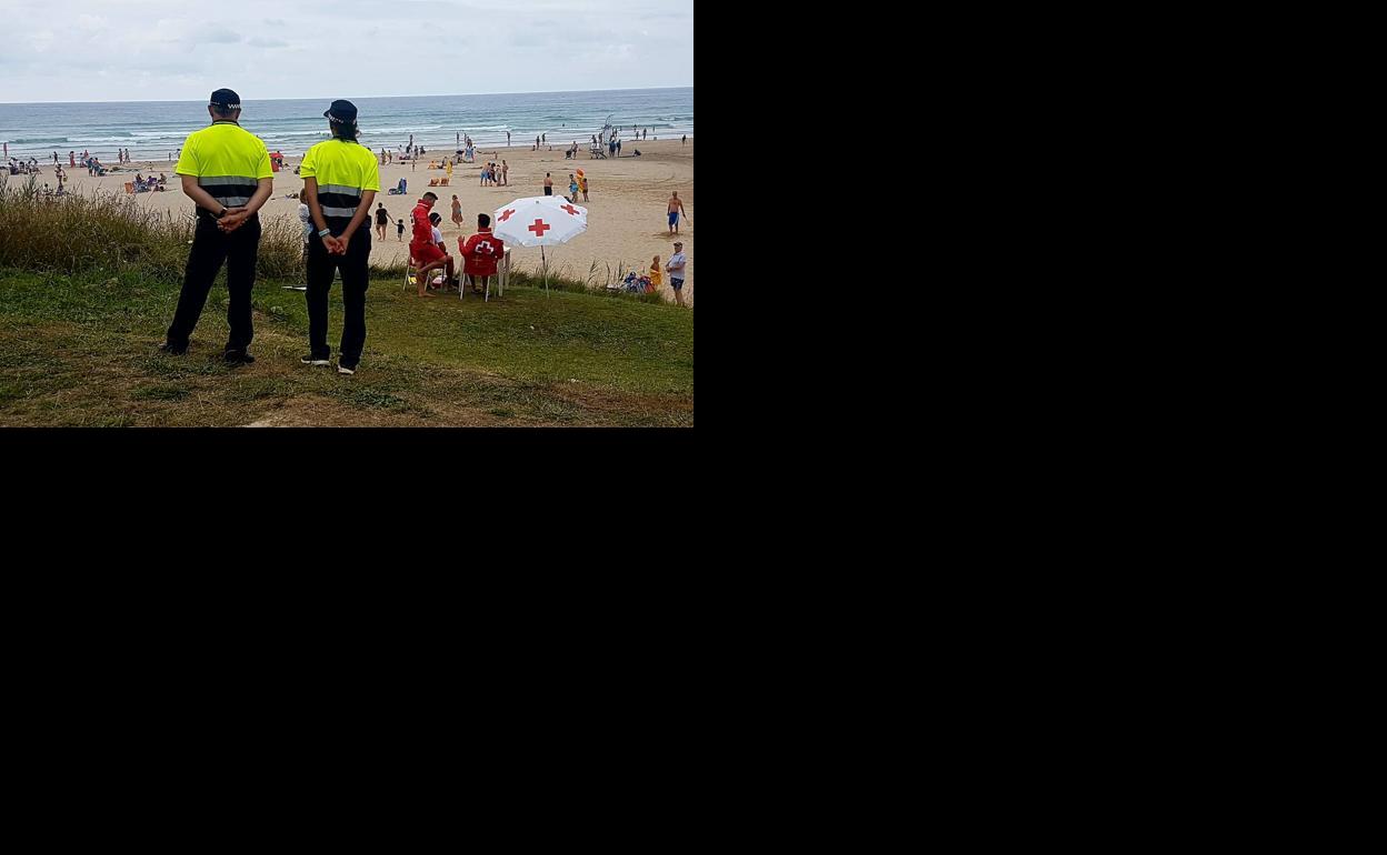 La playa de Merón de San Vicente de la Barquera. 