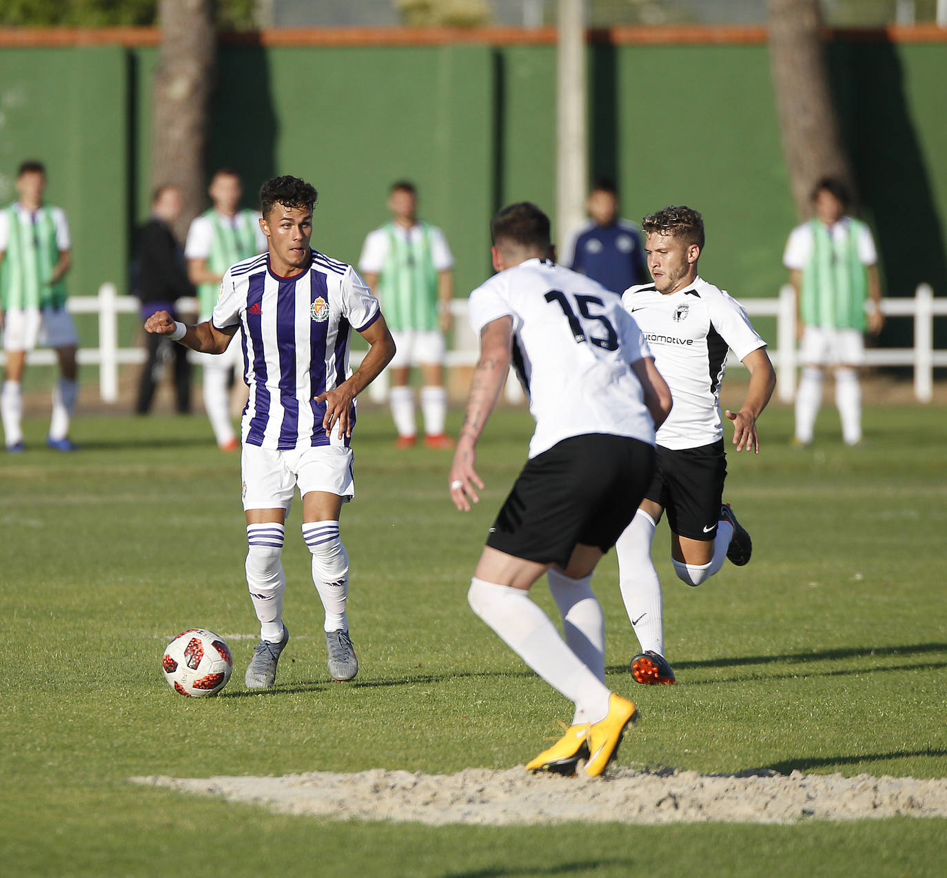 Fotos: Las mejores imágenes del partidod de pretemporada entre Valladolid B y Burgos CF