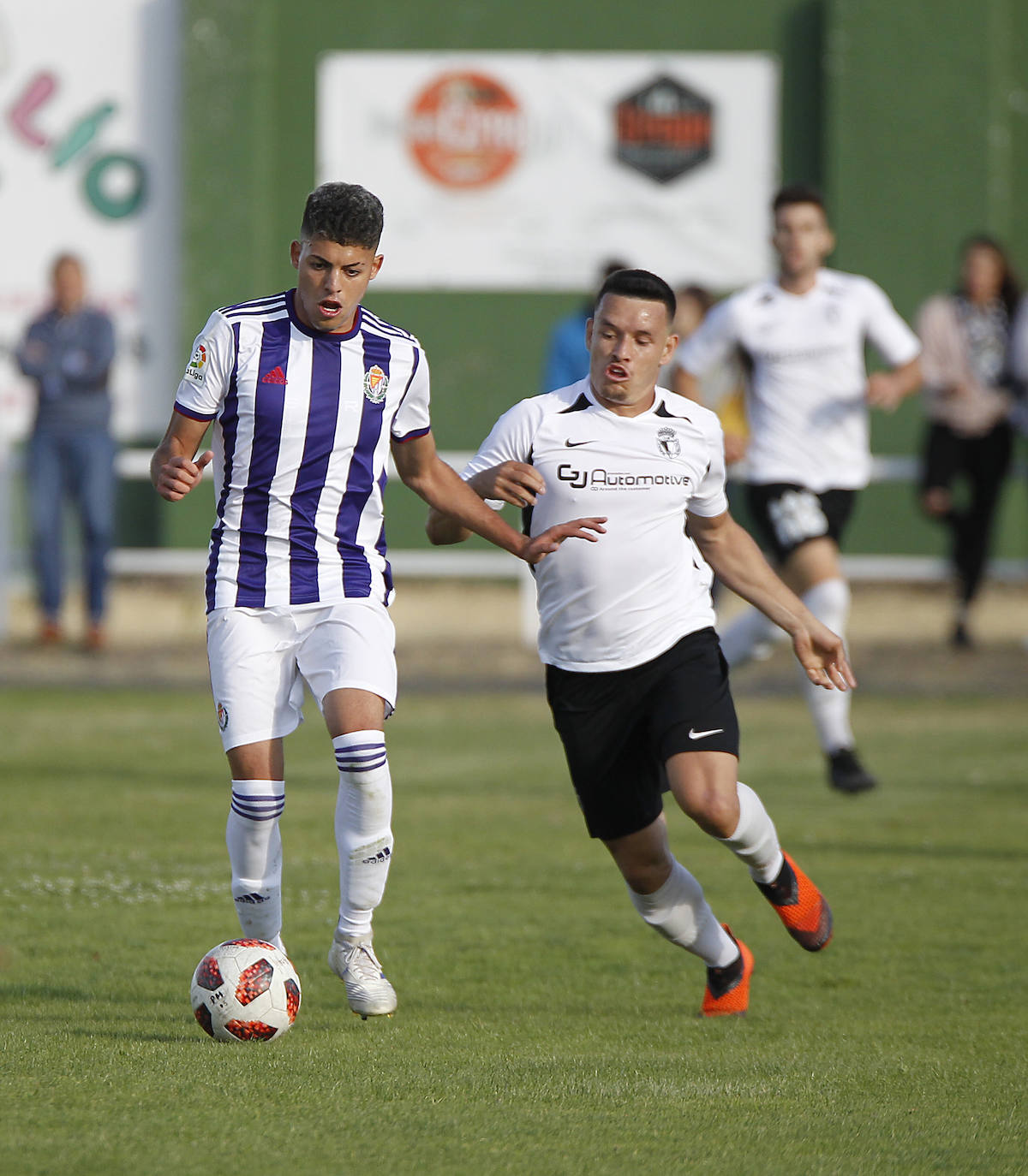 Fotos: Las mejores imágenes del partidod de pretemporada entre Valladolid B y Burgos CF