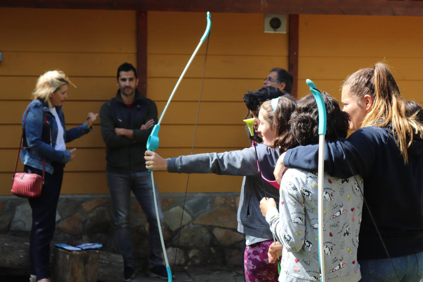 Naturaleza mezclada con juegos educativos son los ingrdientes esenciales para que los niños se diviertan en los Campamentos de Urbanos de verano organizados por el Ayuntamiento