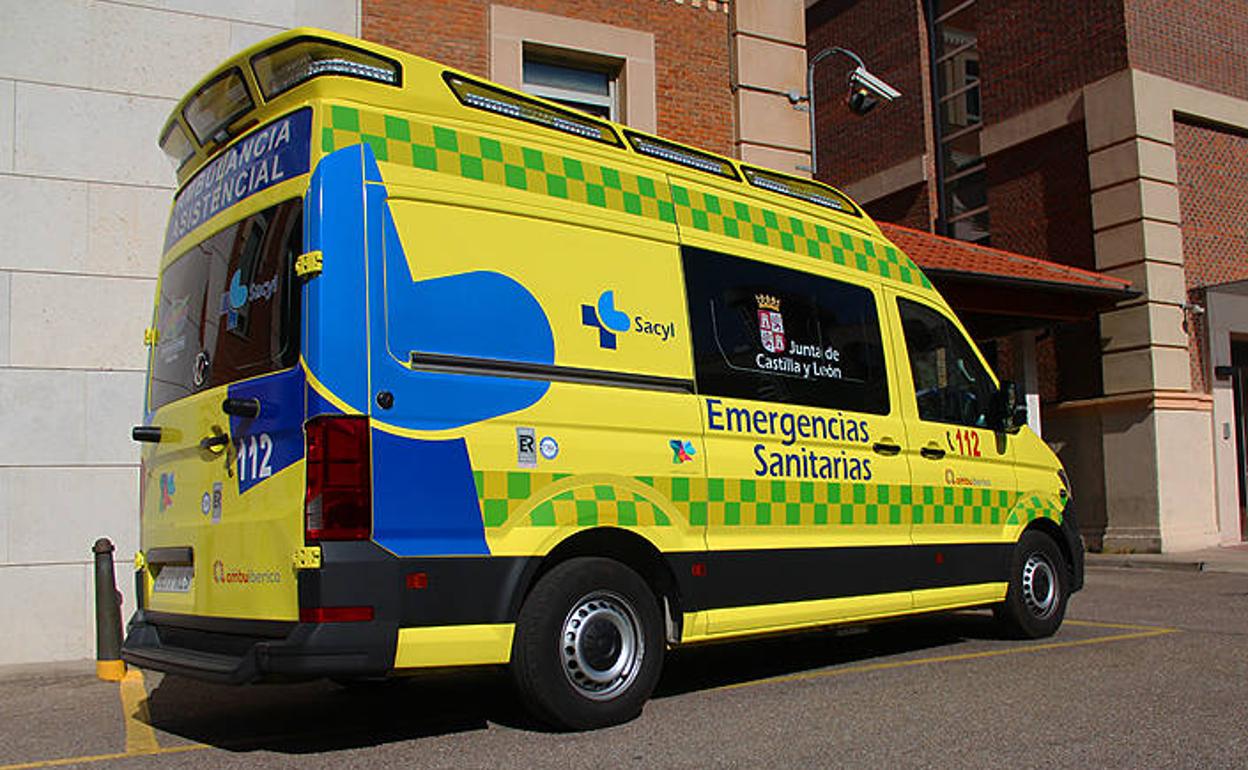 Imagen de archivo de una ambulancia de Emergencias Sanitarias.