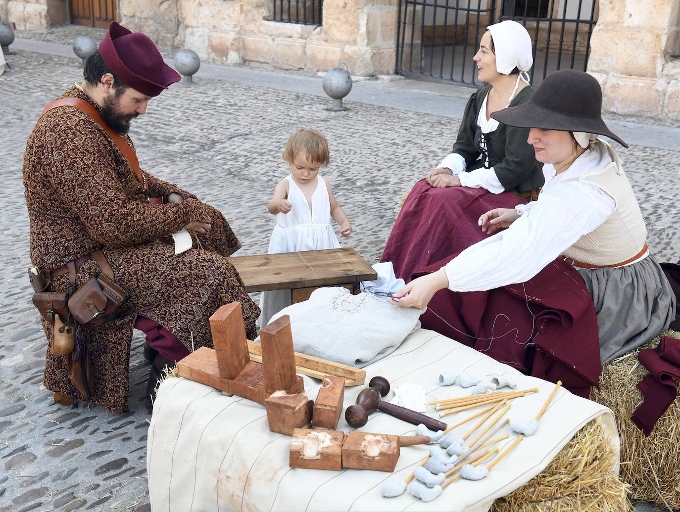 La localidad rememora este fin de semana los tradicionales festejos que el Duque de Lerma celebraba para atraer la atención de los nobles