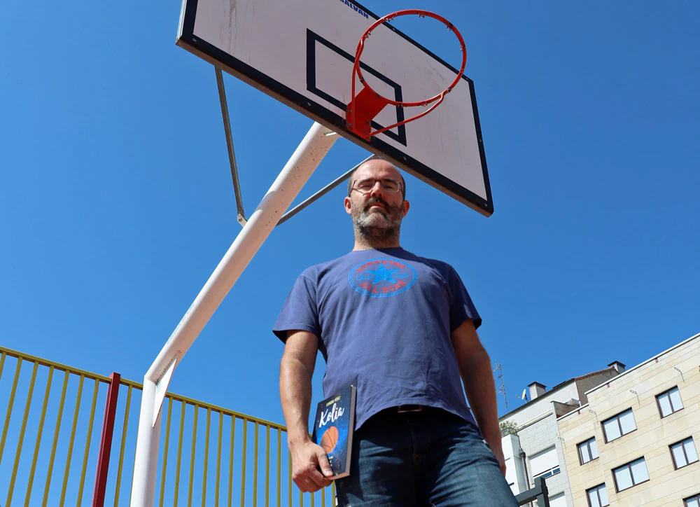 Leandro Pérez, como su hijo, también jugó al baloncesto