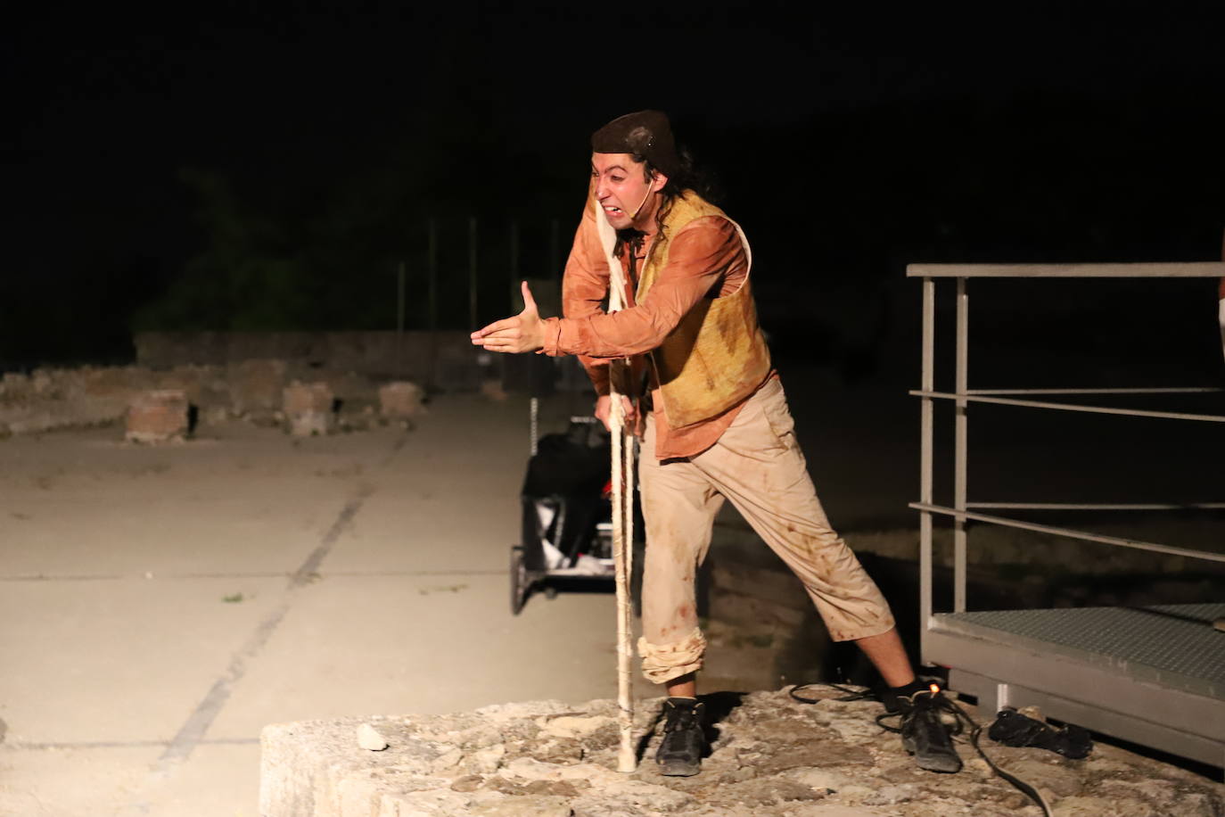 Bambalúa Teatro representa Patrimonios Témpora 2.0, una obra protagonizada por los tres bienes Patrimonio de la Humanidad de Burgos, la Catedral, los Yacimientos de la Sierra de Atapuerca y el Camino de Santiago