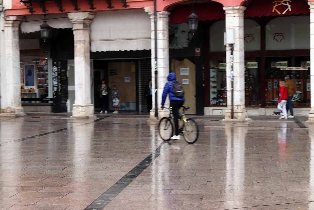 DANA ha traído a Burgos lluvias, y fuertes vientos en la provincia, en una jornada todavía de verano pero que se asemeja en exceso al otoño