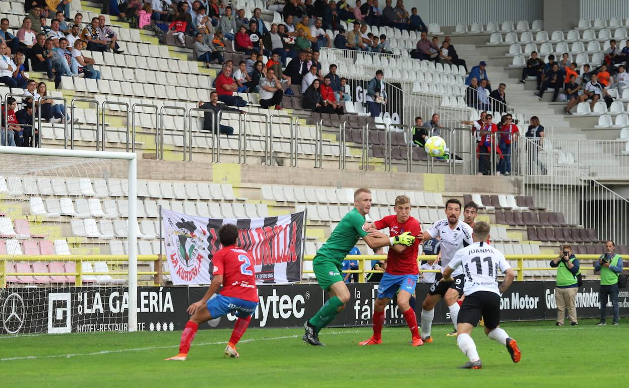 A la cuarta tampoco fue la vencida para el Burgos CF