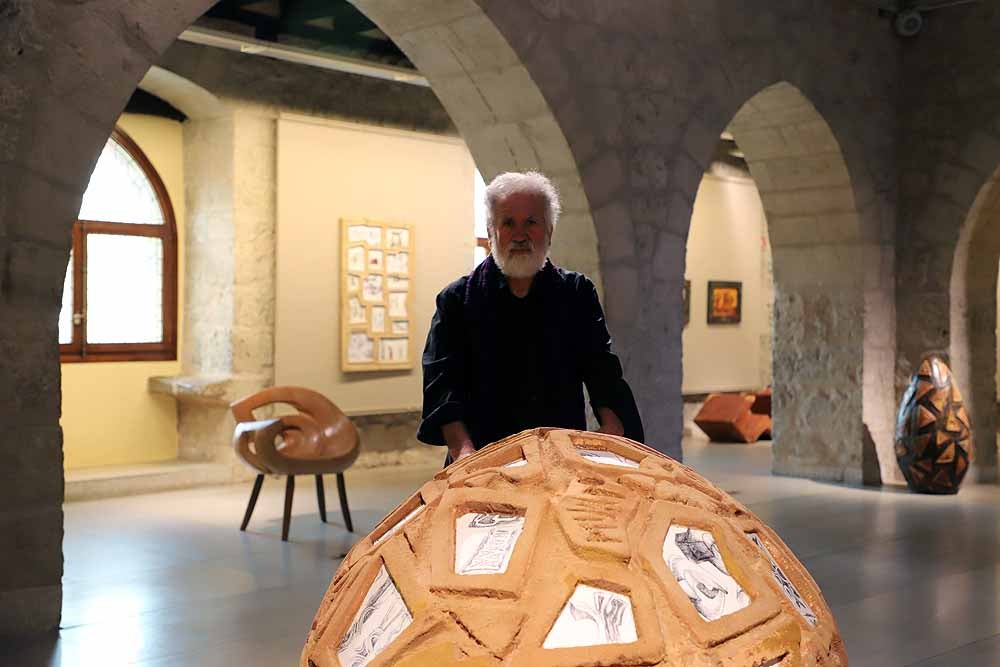 La muestra se puede visitar en el Arco de Santa María hasta el día 29 de septiembre