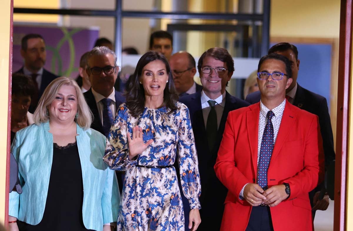 La Reina Letizia ha visitado el CREER. 