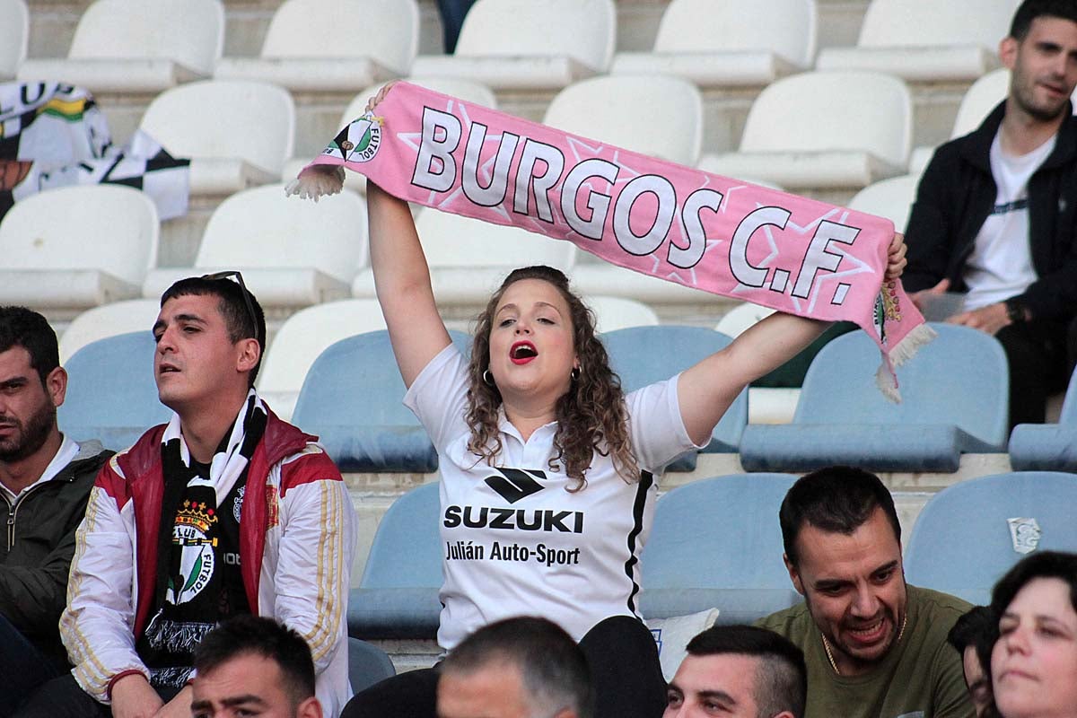 Fotos: La Cultural hurga en la herida del Burgos CF