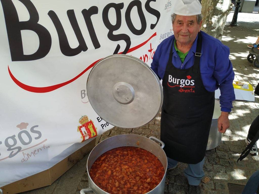 Fotos: Imágenes del Mercado de Productores de Burgos Alimenta del Día de la Provincia, celebrado en Briviesca