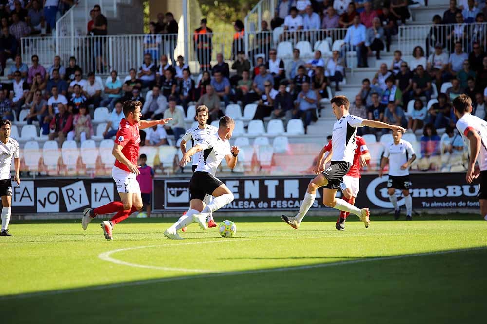 El Burgos CF ha conseguido la primera victoria de la temporada por 1-0