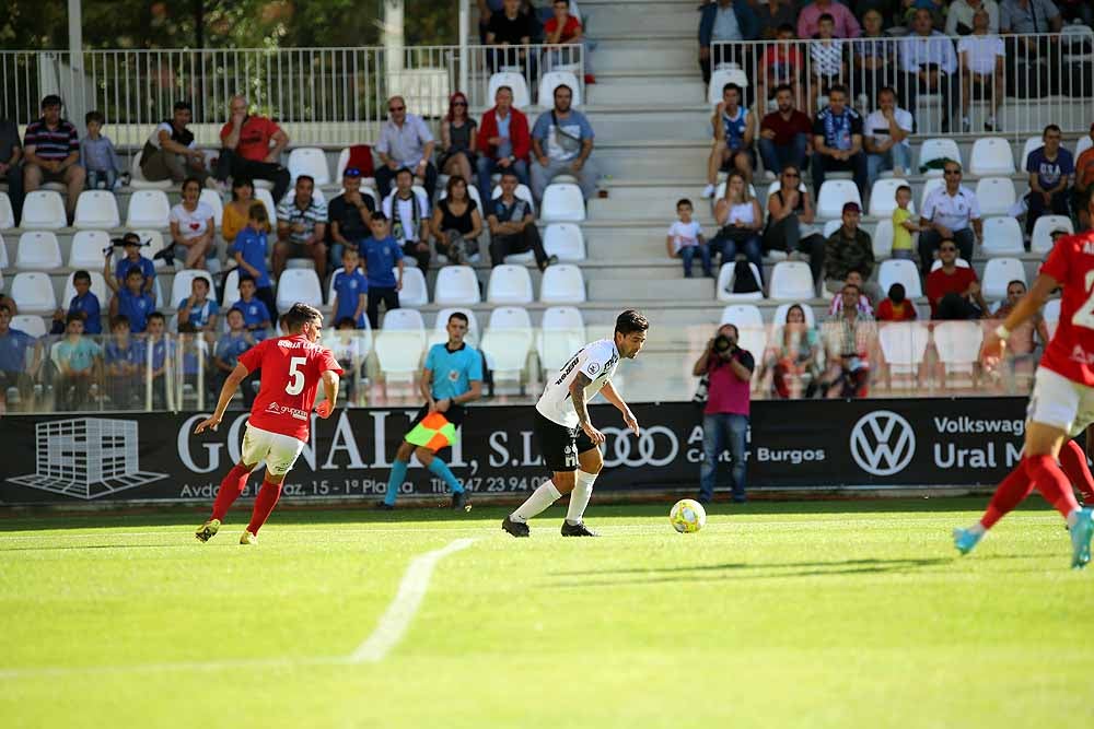 El Burgos CF ha conseguido la primera victoria de la temporada por 1-0