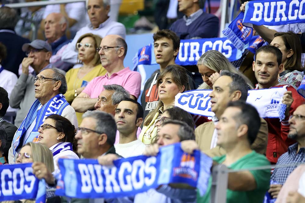 Más baloncesto en el Coliseum en el primer partido del curso liguero en casa