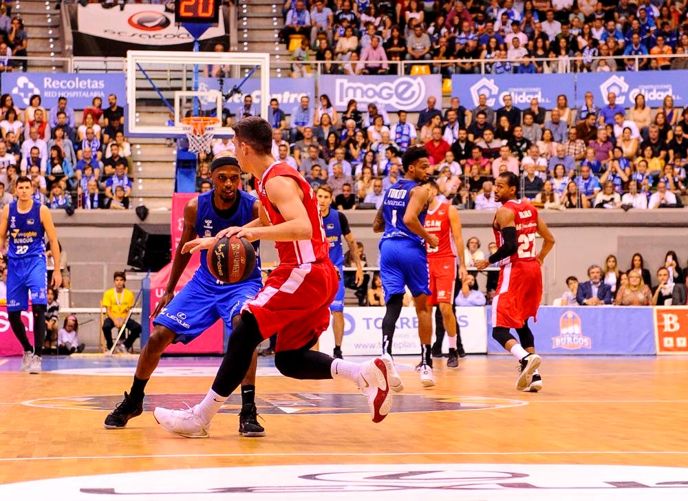 Fotos: Las mejores imágenes del San Pablo Burgos - UCAM Murcia